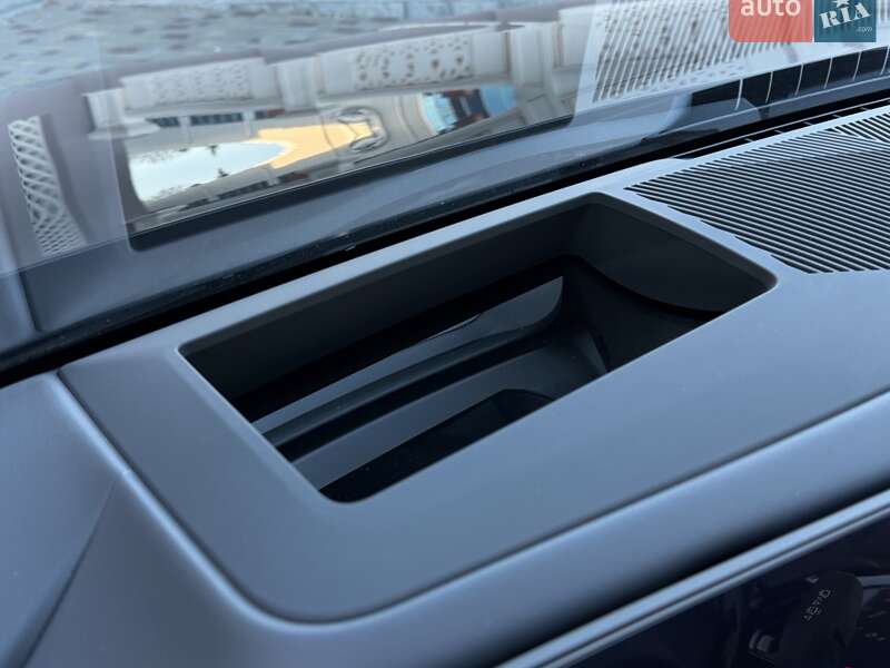 Седан BMW 5 Series 2024 в Одессе