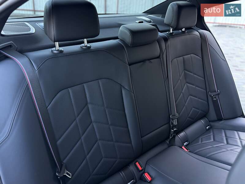 Седан BMW 5 Series 2024 в Одессе