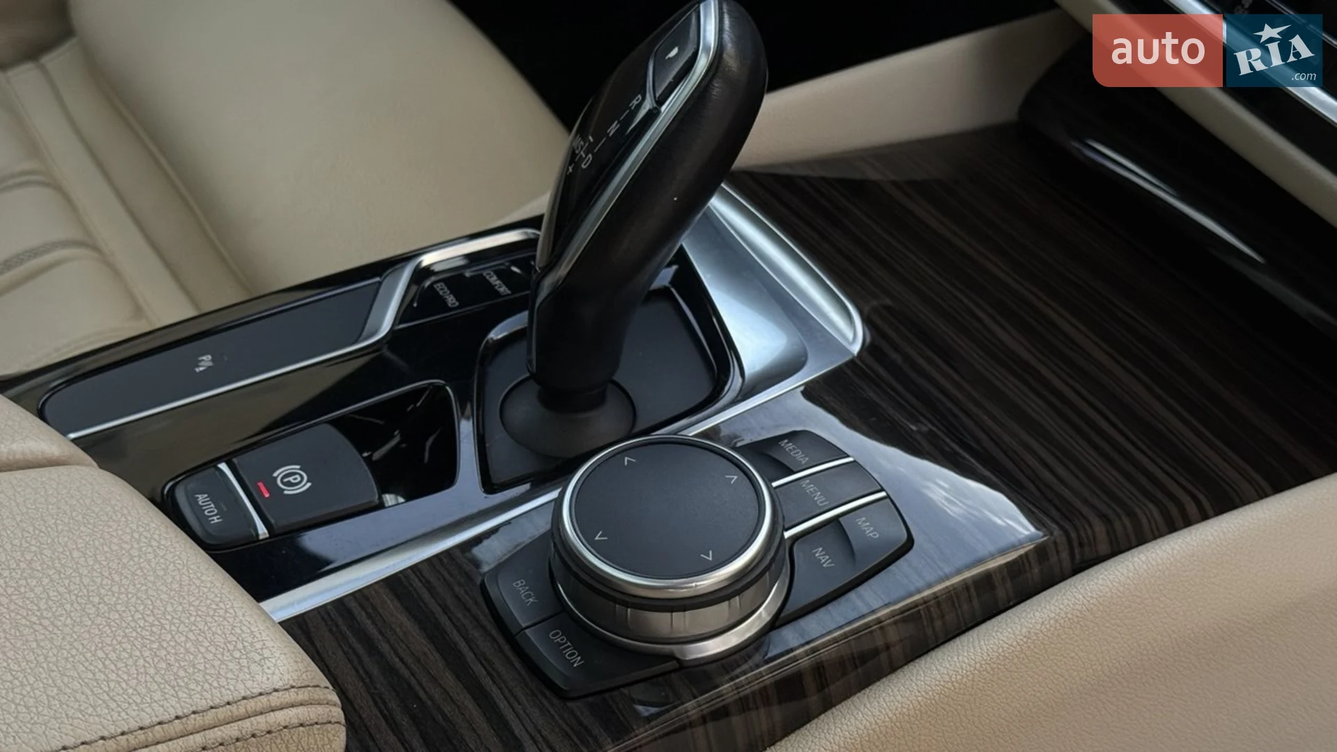 2017 BMW 5er - мініатюра 21