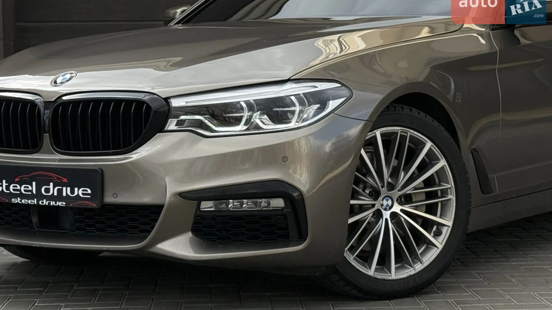 2017 BMW 5er - мініатюра 2