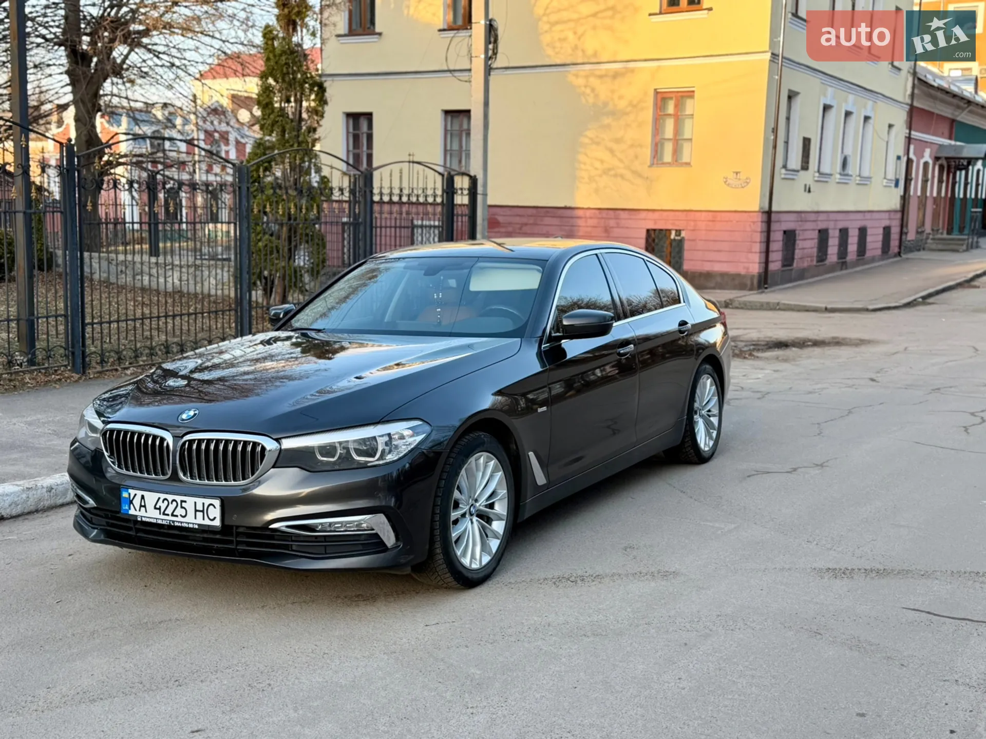 2017 BMW 5er - мініатюра 2