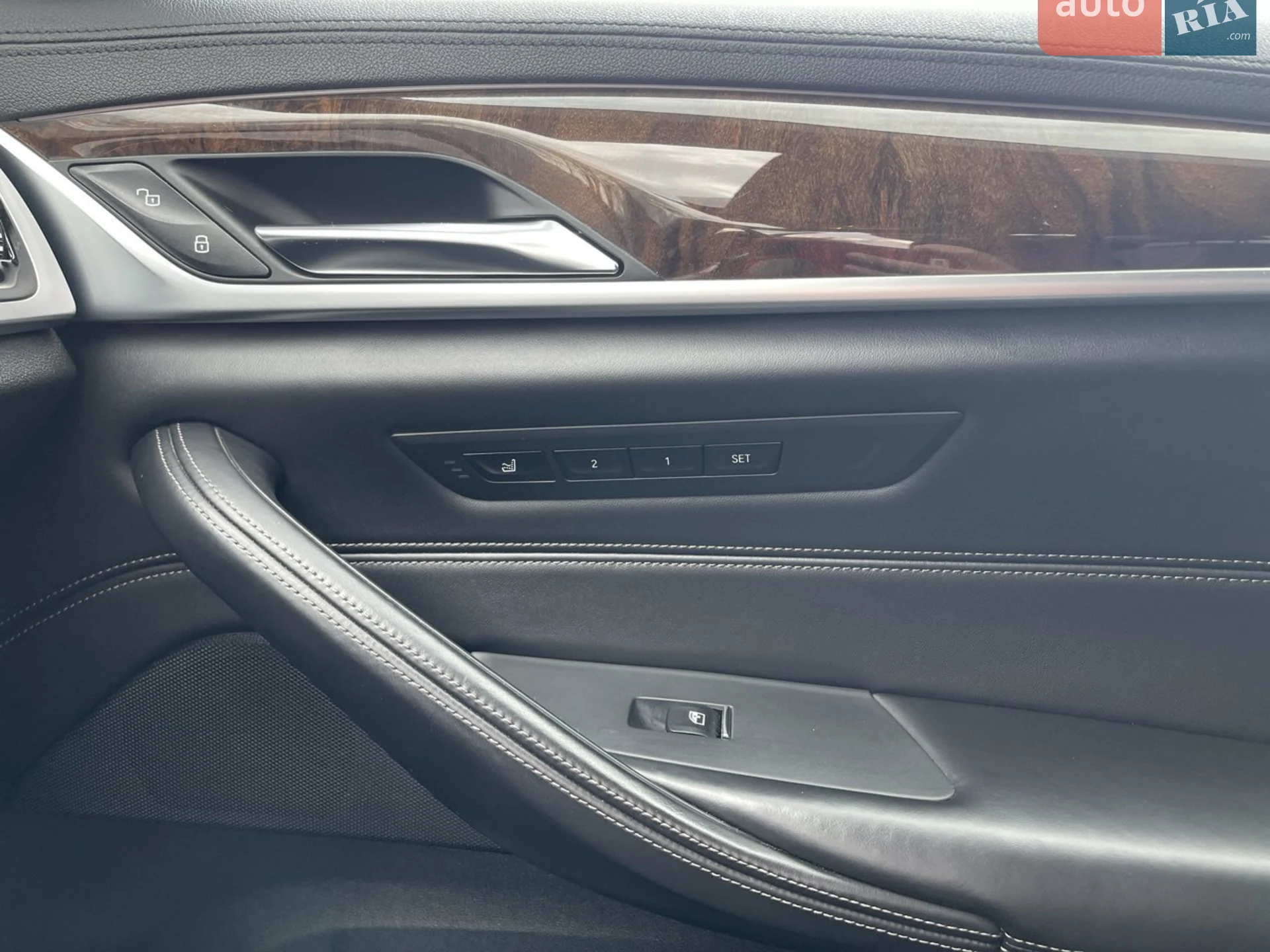 2017 BMW 5er - мініатюра 26