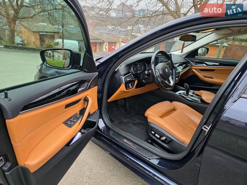 Седан BMW 5 Series 2017 в Чернівцях
