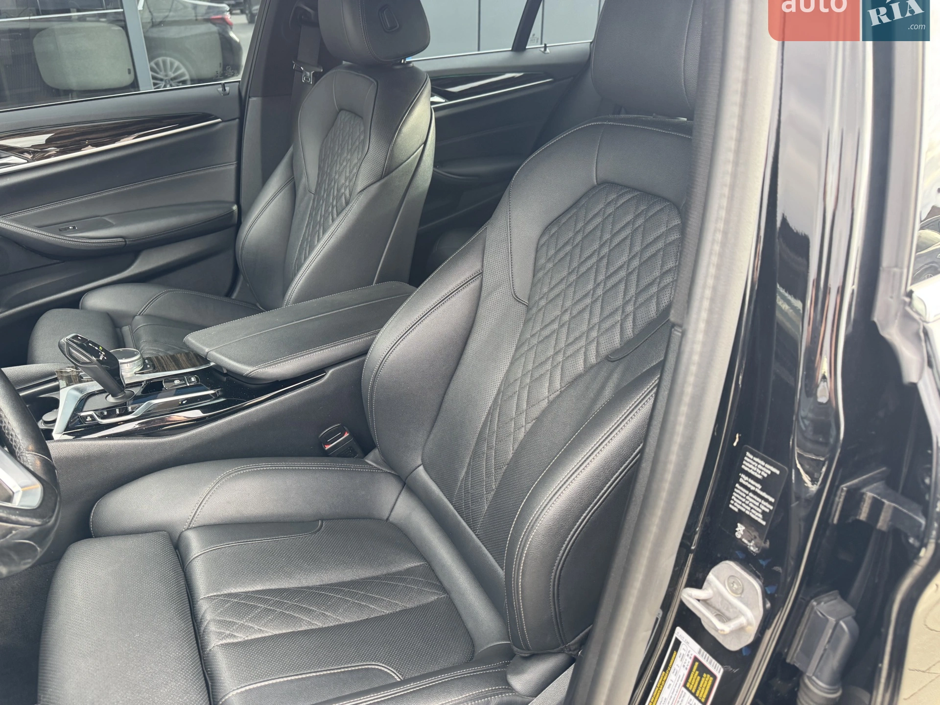 2020 BMW 5er - мініатюра 19