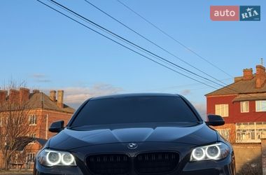 Седан BMW 5 Series 2015 в Коростені
