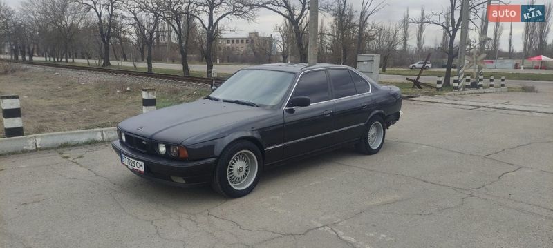 BMW 5 Series 1988