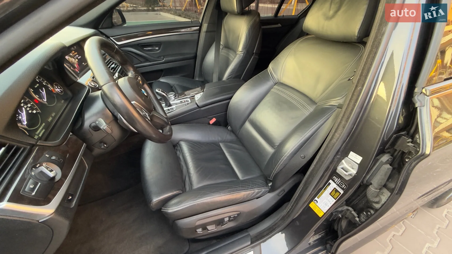 2014 BMW 5er - мініатюра 24