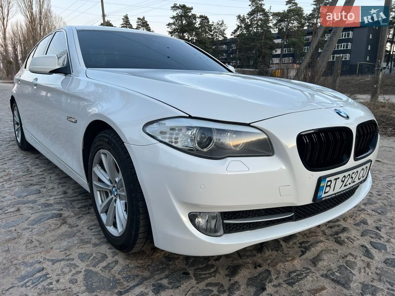 Седан BMW 5 Series 2012 в Ахтырке фото 7 Седан BMW 5 Series 2012 в Ахтырке