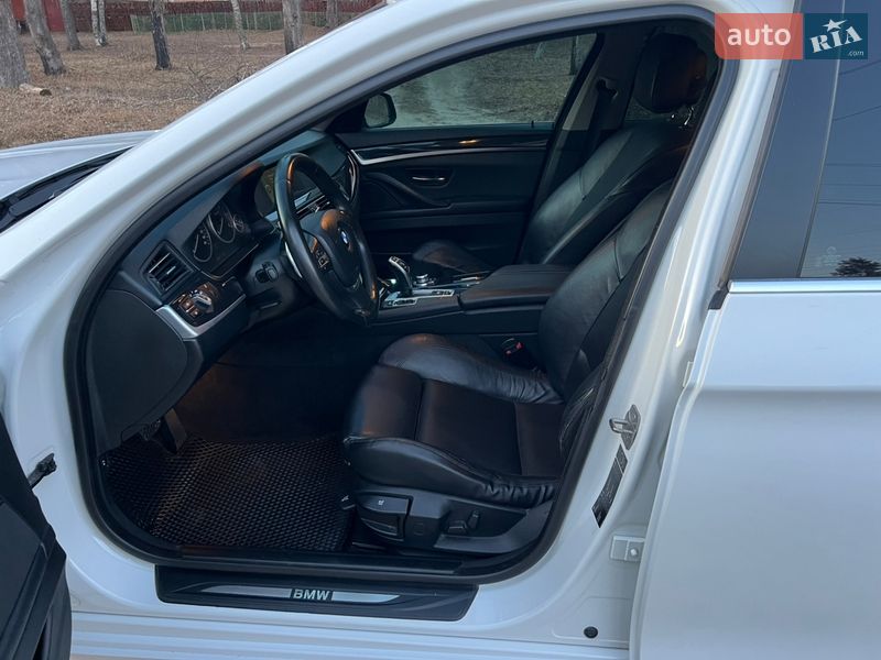 Седан BMW 5 Series 2012 в Ахтырке фото 10 Седан BMW 5 Series 2012 в Ахтырке