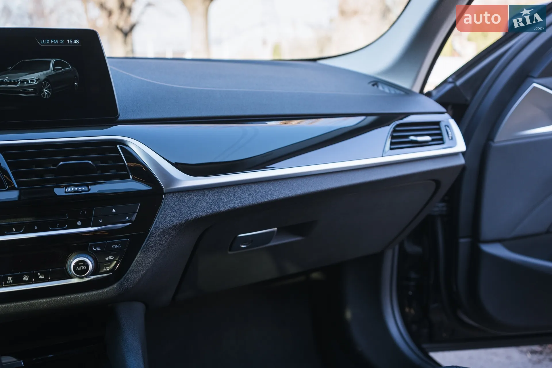 2017 BMW 5er - мініатюра 19