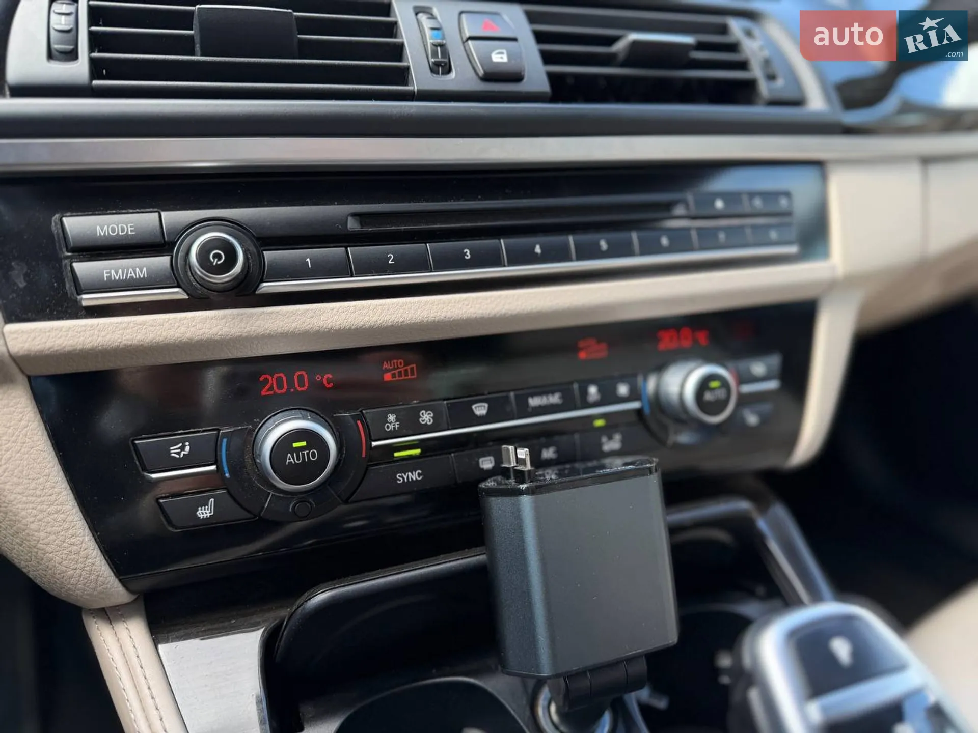 2014 BMW 5er - мініатюра 18