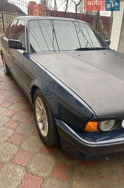Седан BMW 5 Series 1990 в Балте