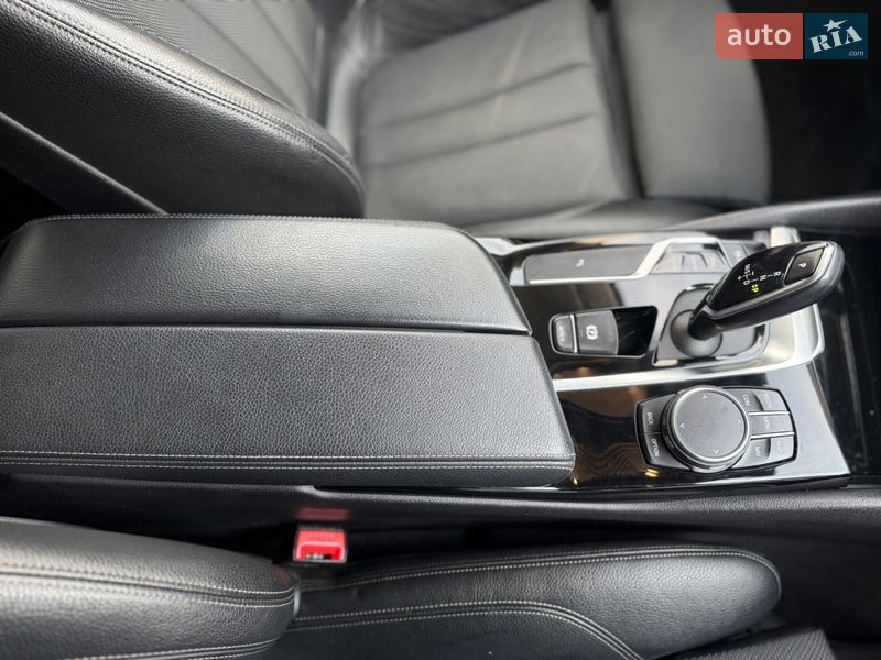 Седан BMW 5 Series 2018 в Черновцах фото 25 Седан BMW 5 Series 2018 в Черновцах