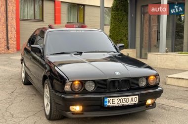 Седан BMW 5 Series 1991 в Дніпрі