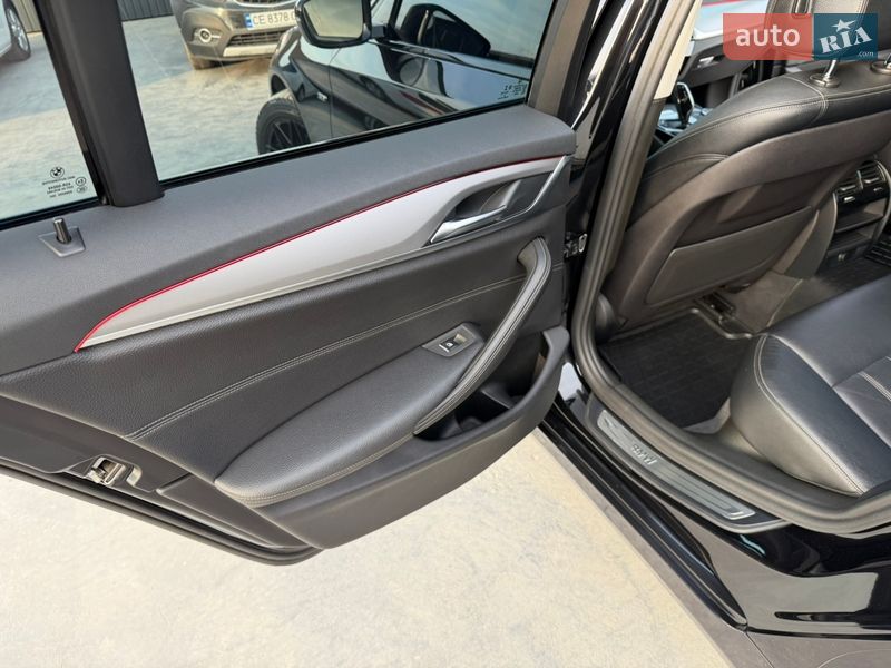 Седан BMW 5 Series 2017 в Чемеровцах