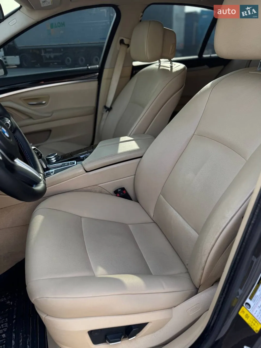 2013 BMW 5er - мініатюра 12
