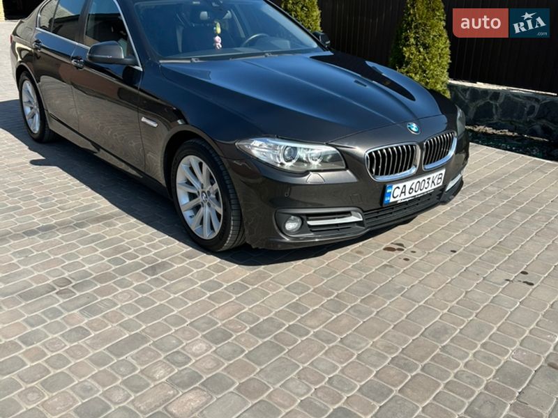 Седан BMW 5 Series 2015 в Смеле
