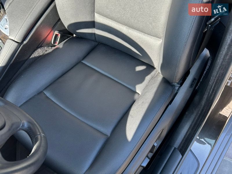 Седан BMW 5 Series 2015 в Смеле