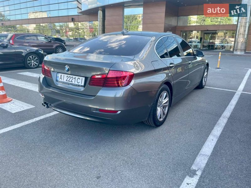 Седан BMW 5 Series 2013 в Киеве