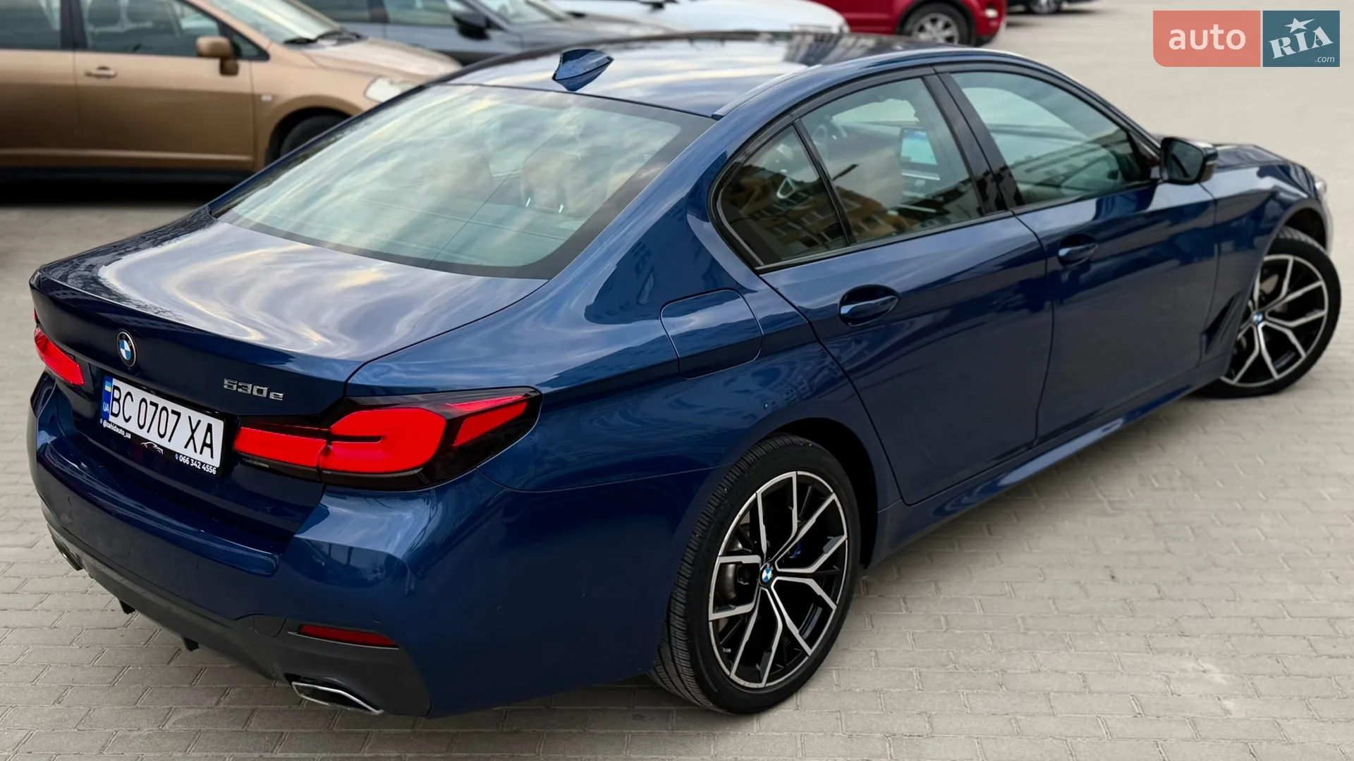 2020 BMW 5er - мініатюра 21