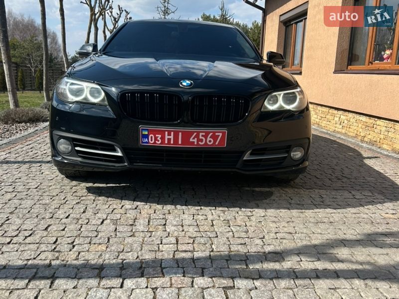 Седан BMW 5 Series 2016 в Володимирі