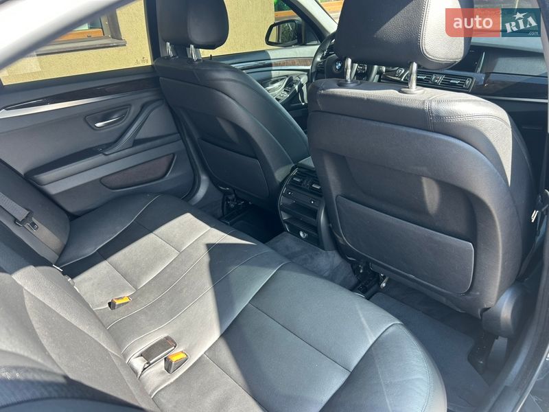 Седан BMW 5 Series 2016 в Володимирі