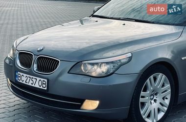 Седан BMW 5 Series 2009 в Кореці