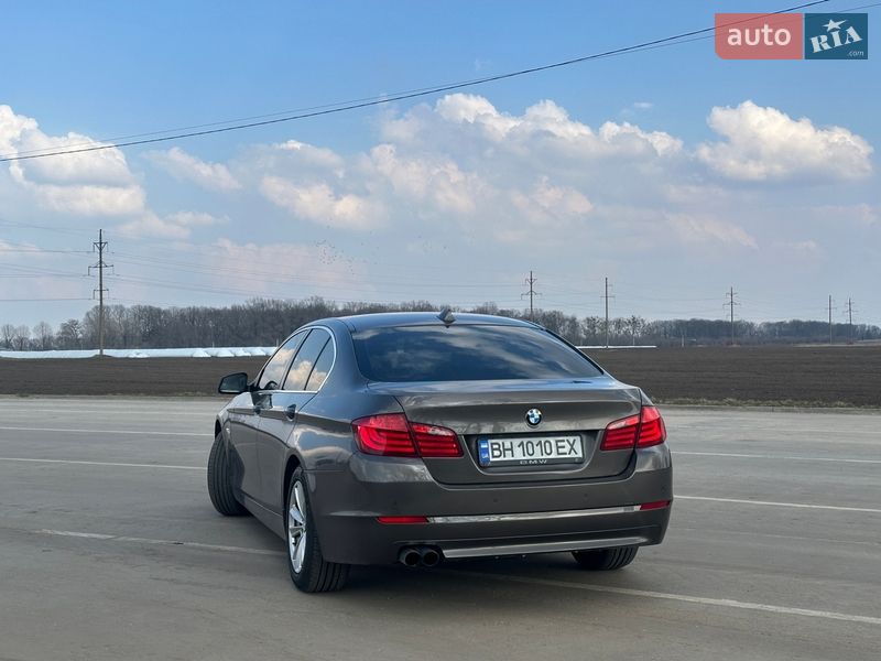 Седан BMW 5 Series 2012 в Виннице