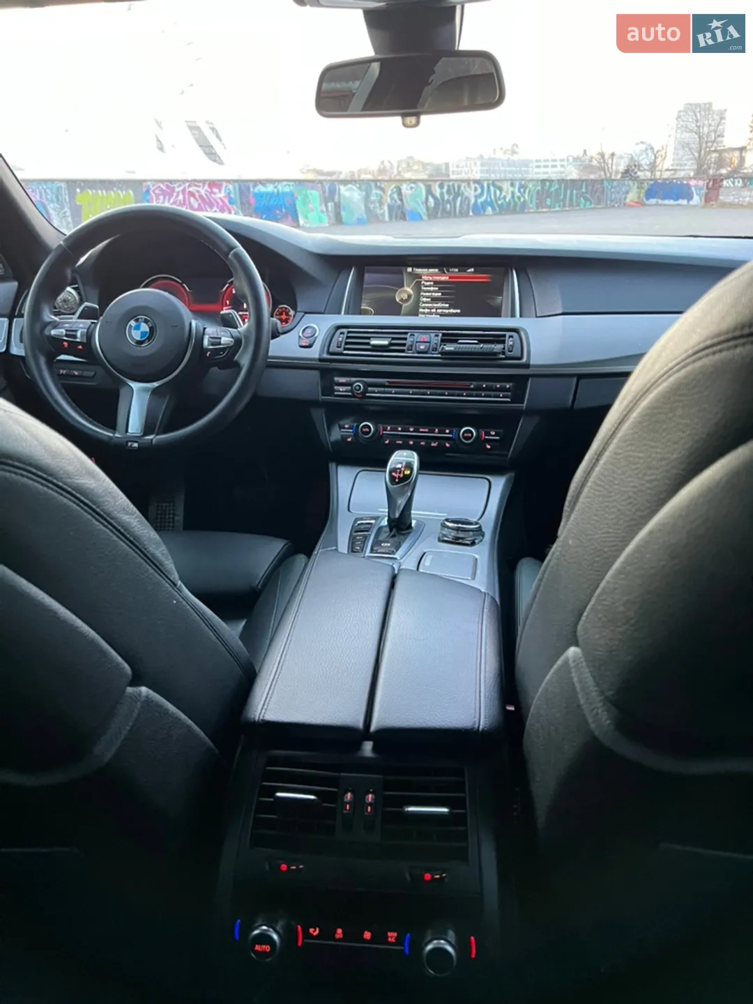2013 BMW 5er - мініатюра 21