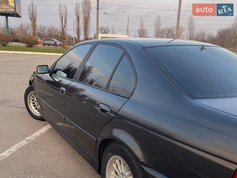 Седан BMW 5 Series 2001 в Кременчуге
