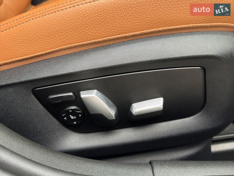 Седан BMW 5 Series 2017 в Кропивницком