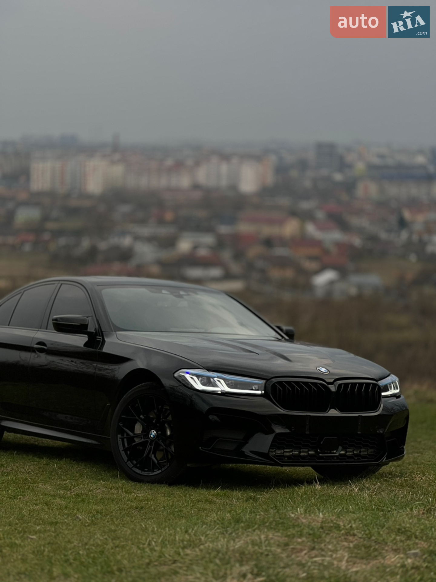 2019 BMW 5er - фото 1