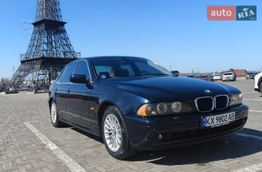 Седан BMW 5 Series 2001 в Харькове