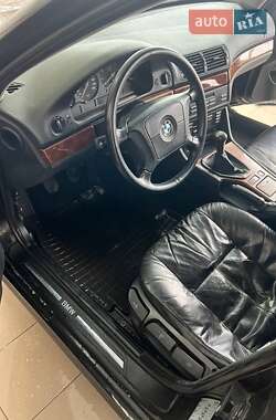 Седан BMW 5 Series 1997 в Киеве