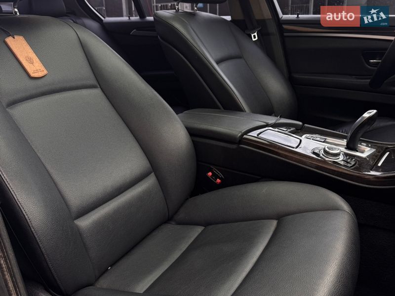 Седан BMW 5 Series 2013 в Тернополе