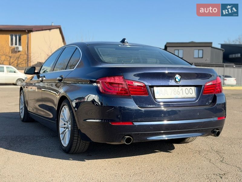 Седан BMW 5 Series 2012 в Киеве
