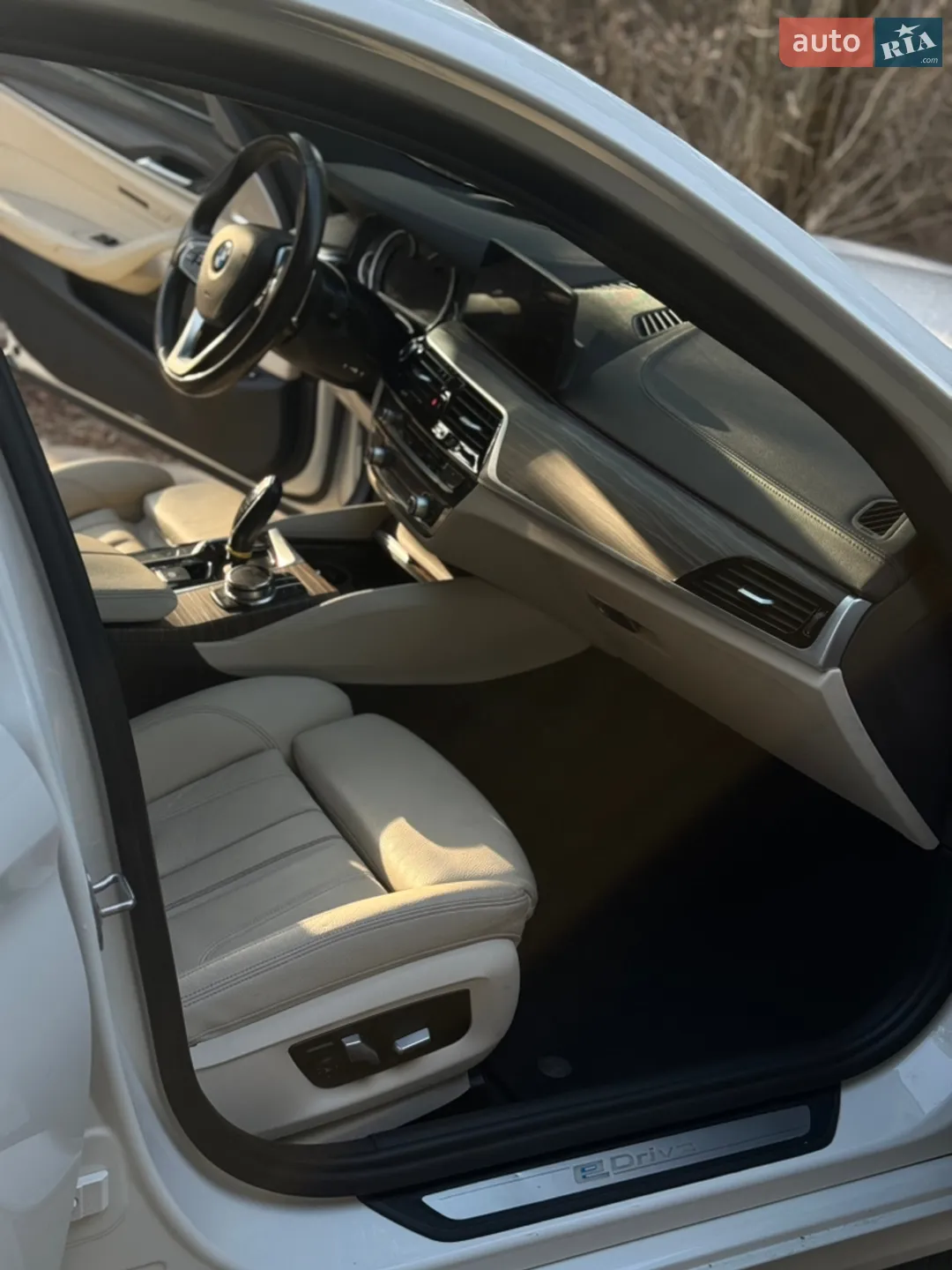2017 BMW 5er - мініатюра 14