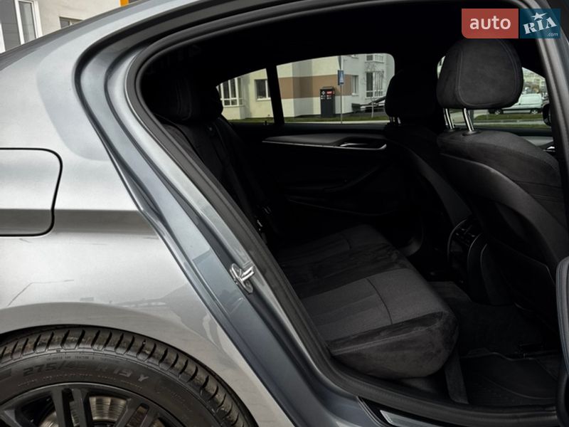 Седан BMW 5 Series 2017 в Вінниці