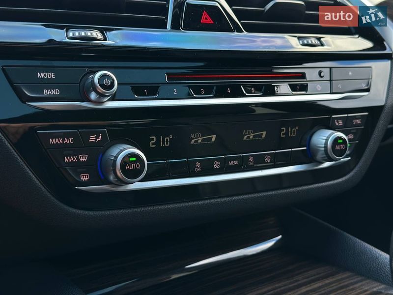 Седан BMW 5 Series 2018 в Києві