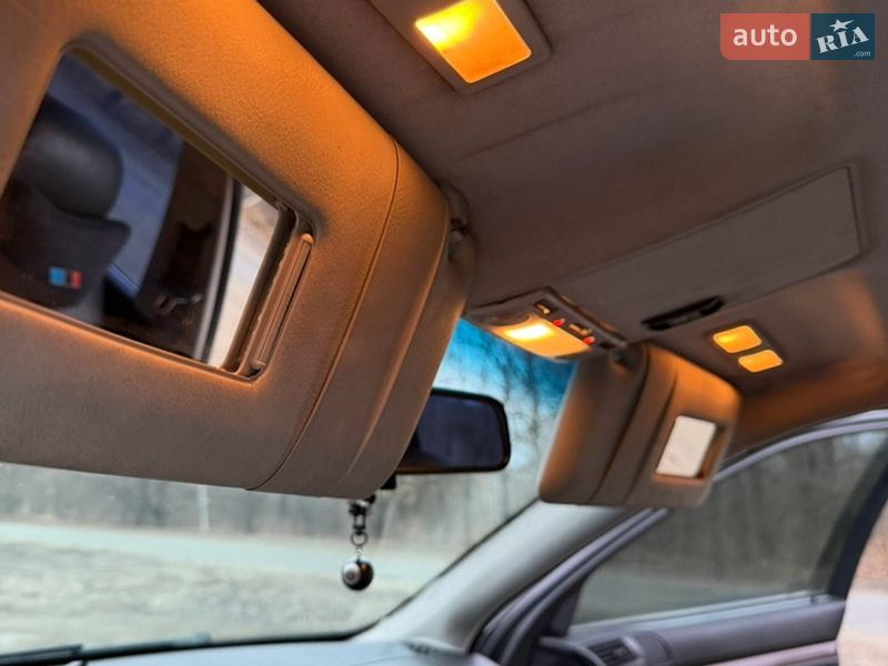 Седан BMW 5 Series 2002 в Малине