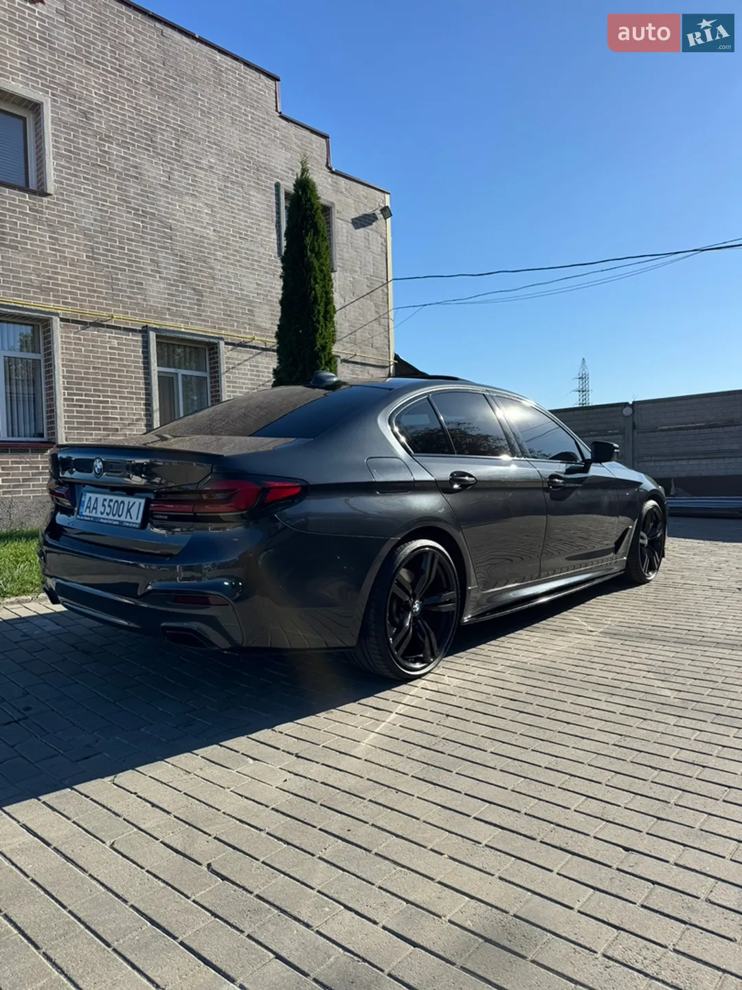 2018 BMW 5er - мініатюра 2
