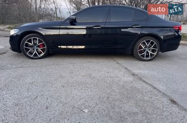 Седан BMW 5 Series 2017 в Днепре