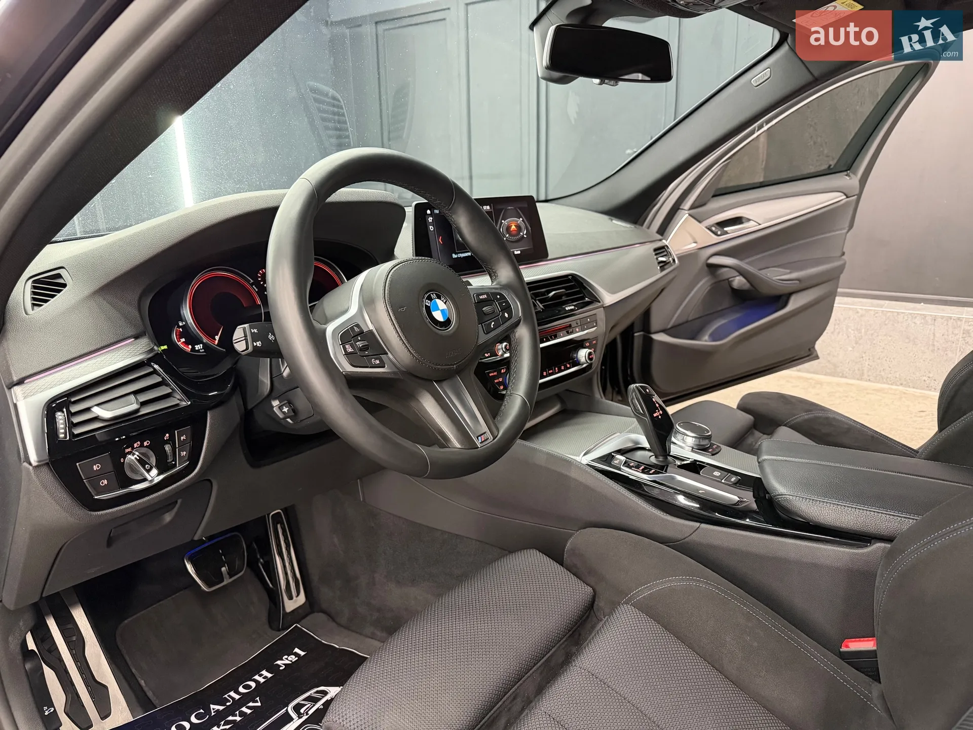 2017 BMW 5er - мініатюра 3