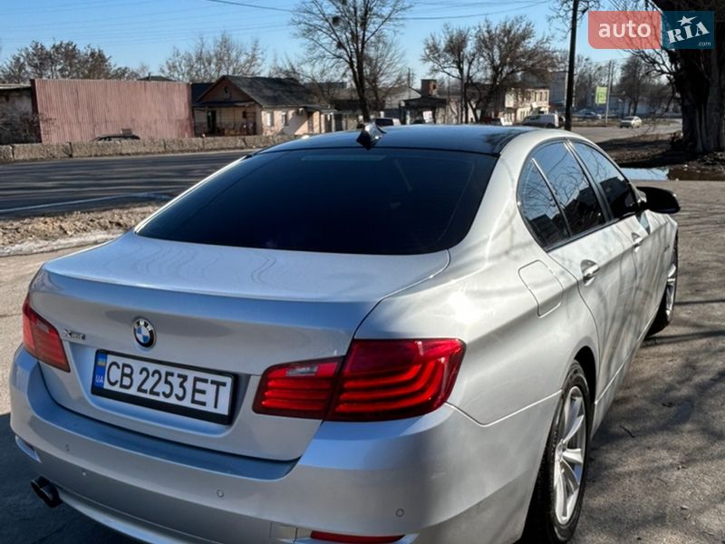 Седан BMW 5 Series 2014 в Чернигове