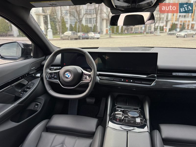 Седан BMW 5 Series 2024 в Харкові