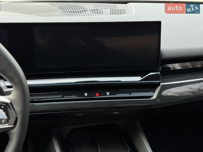 Седан BMW 5 Series 2024 в Харкові