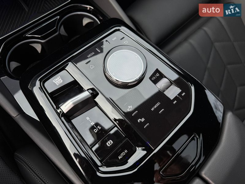 Седан BMW 5 Series 2024 в Харкові