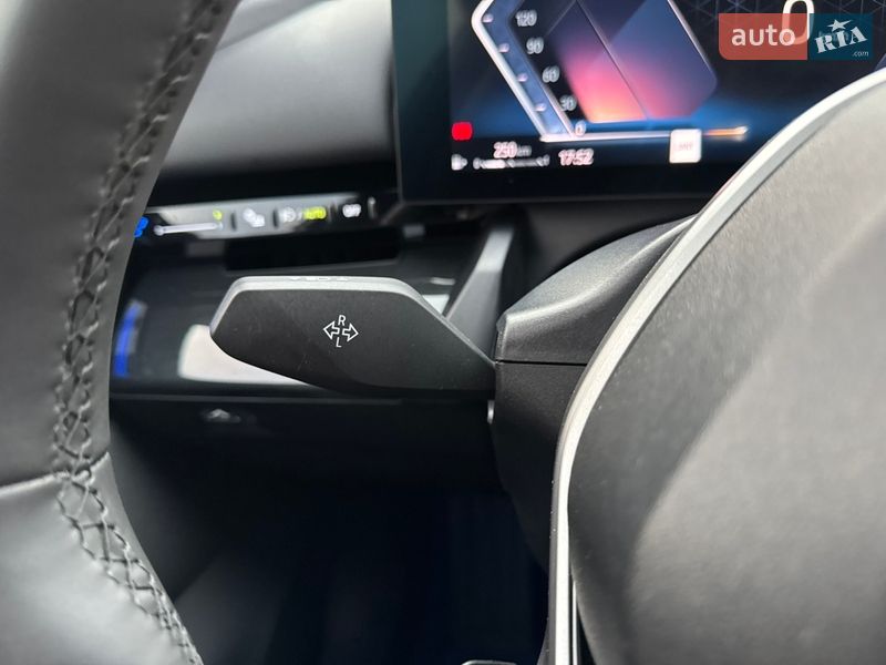 Седан BMW 5 Series 2024 в Харкові