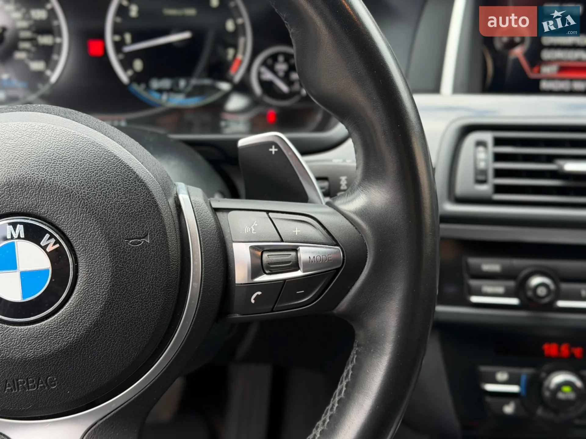2015 BMW 5er - мініатюра 38