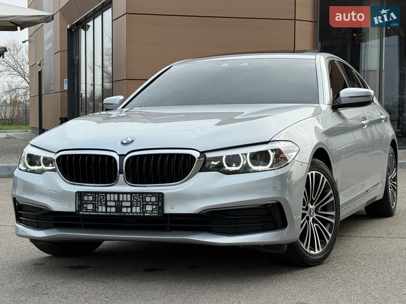 BMW 5 Series 2019
